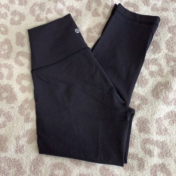 Size 6 - Wunder Under High Rise Leggings - Picture 2 of 2